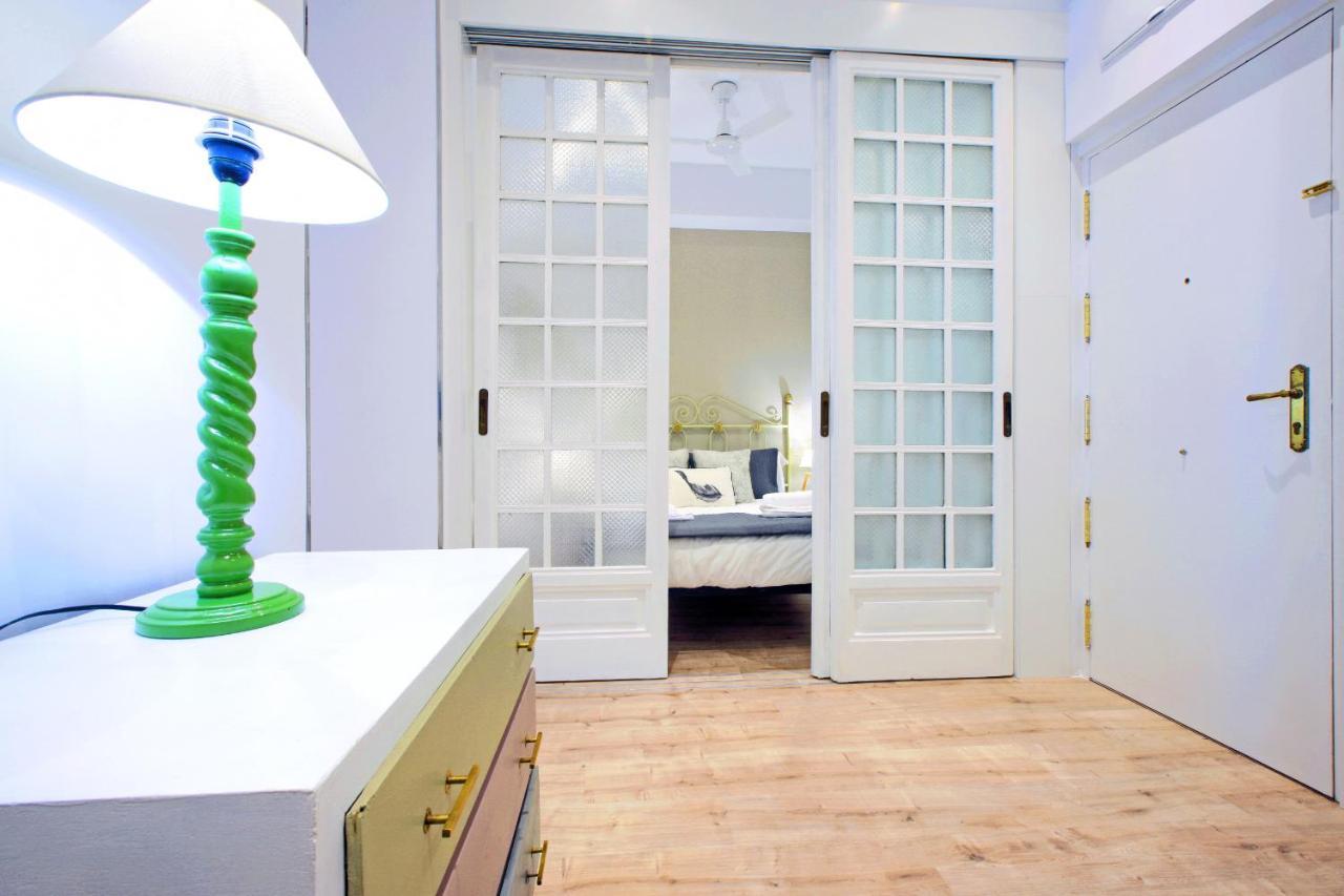 Reina Sofia Boutique I Apartment Madrid Luaran gambar