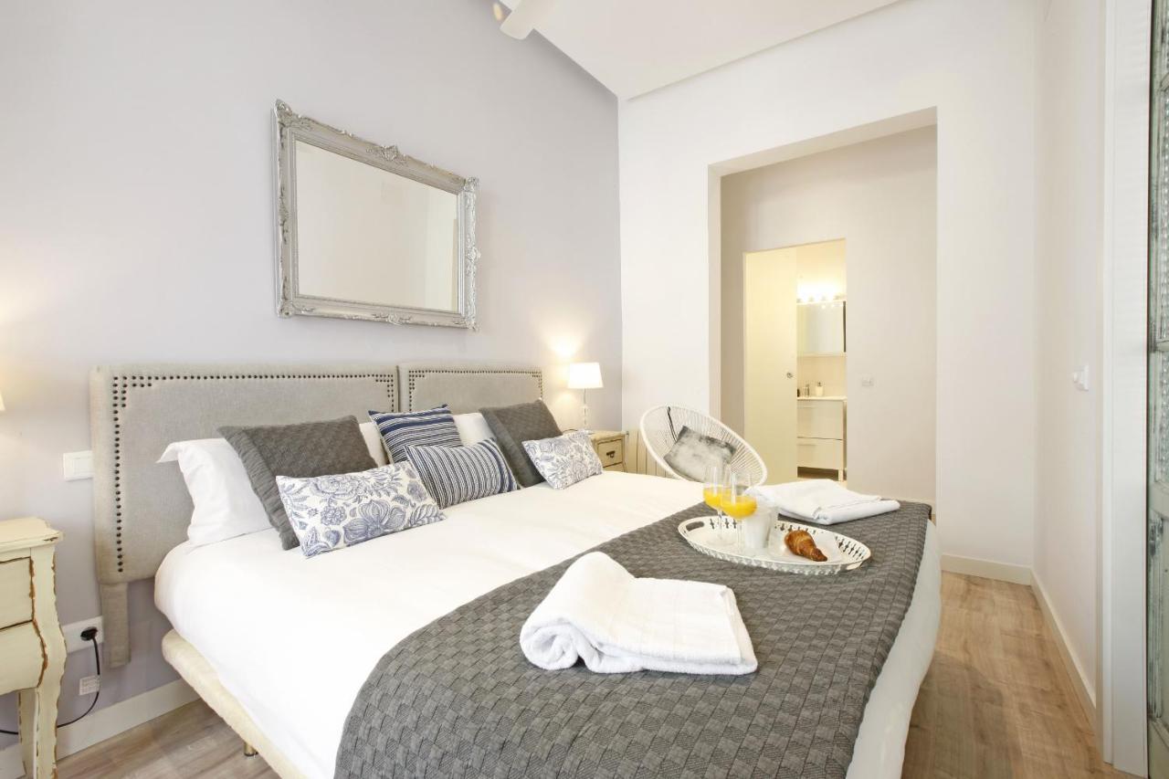 Reina Sofia Boutique I Apartment Madrid Luaran gambar