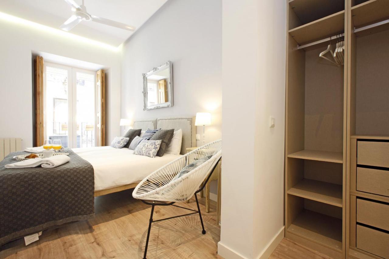 Reina Sofia Boutique I Apartment Madrid Luaran gambar