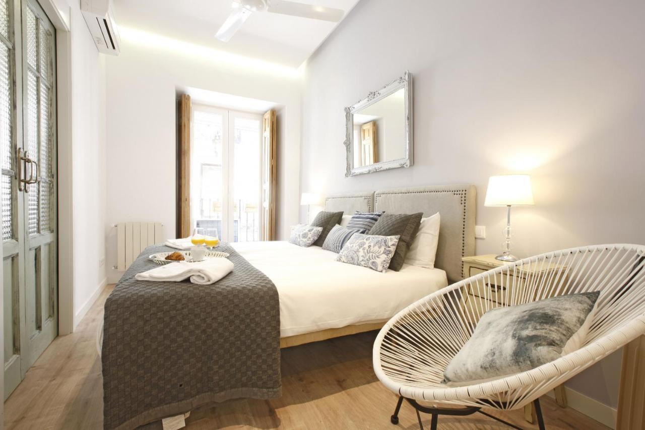 Reina Sofia Boutique I Apartment Madrid Luaran gambar