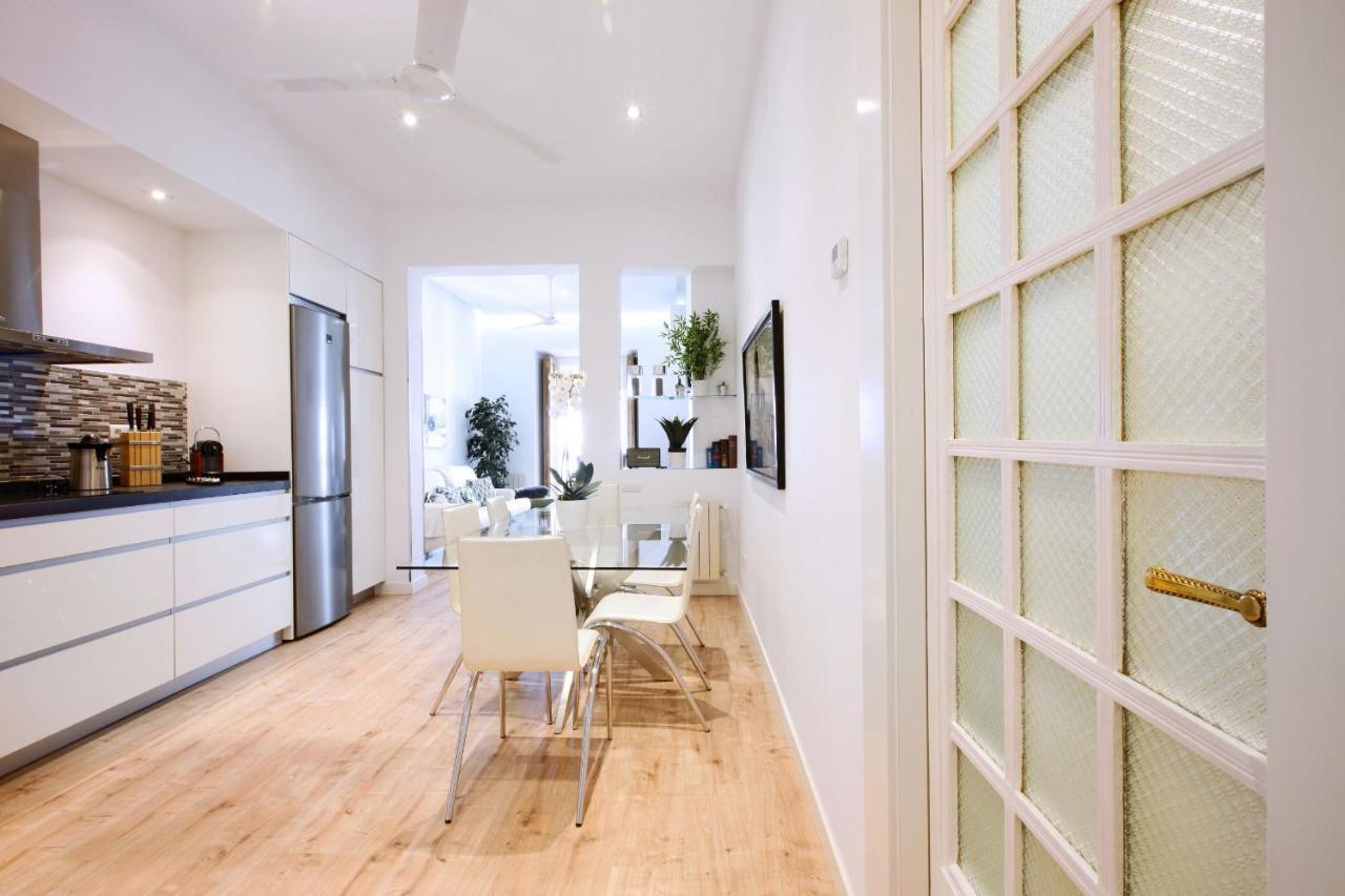 Reina Sofia Boutique I Apartment Madrid Luaran gambar