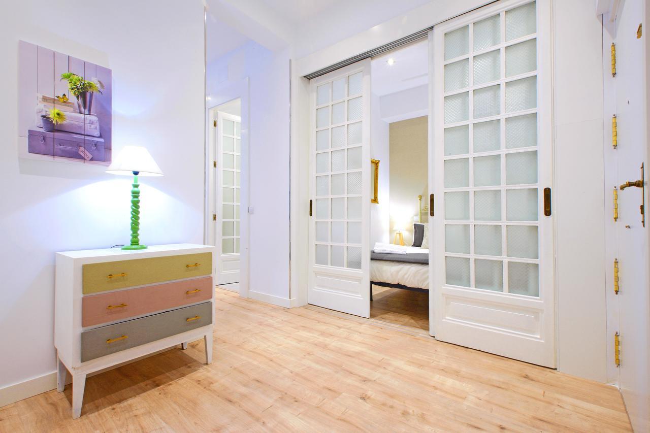 Reina Sofia Boutique I Apartment Madrid Luaran gambar