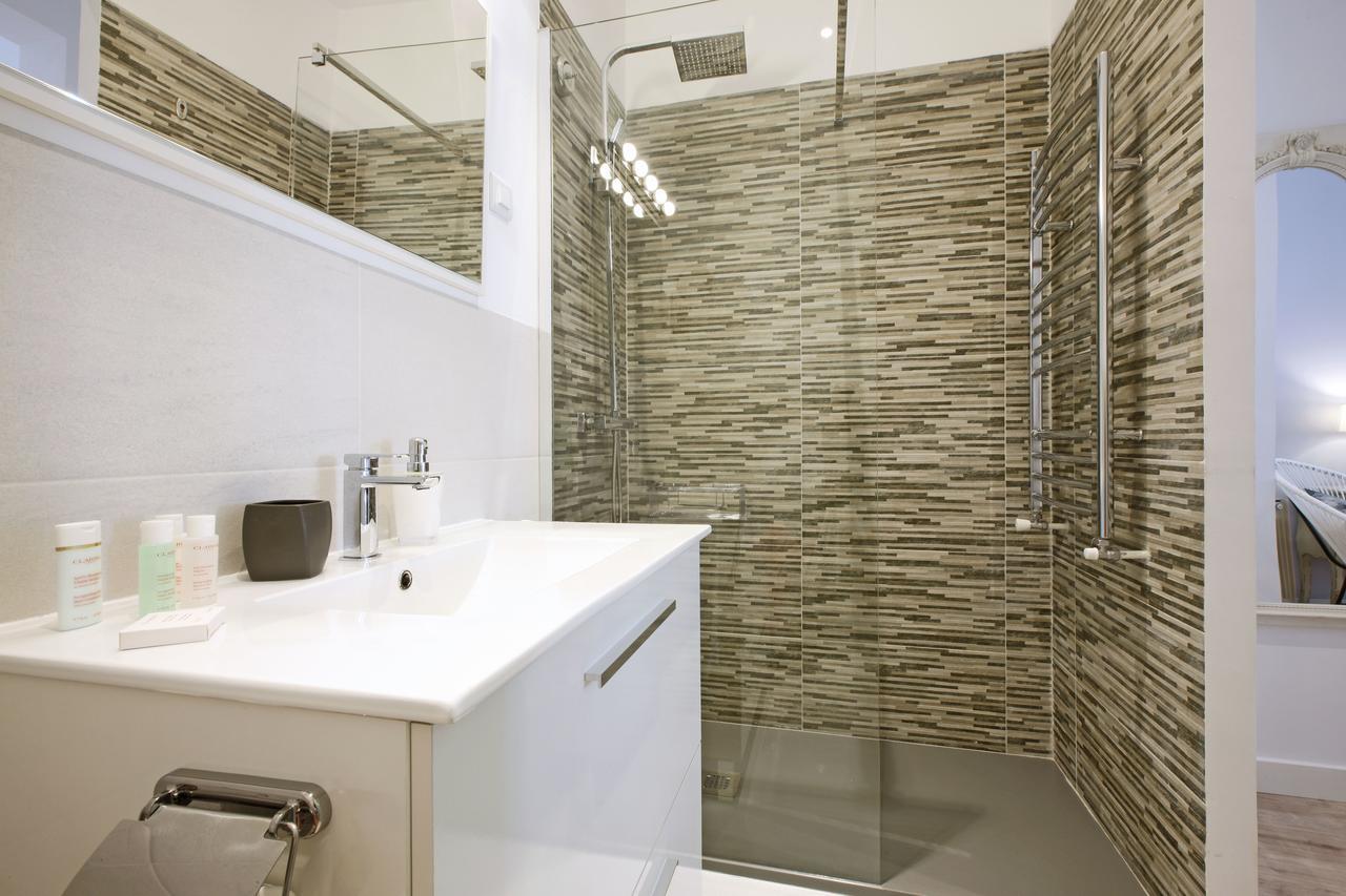 Reina Sofia Boutique I Apartment Madrid Luaran gambar